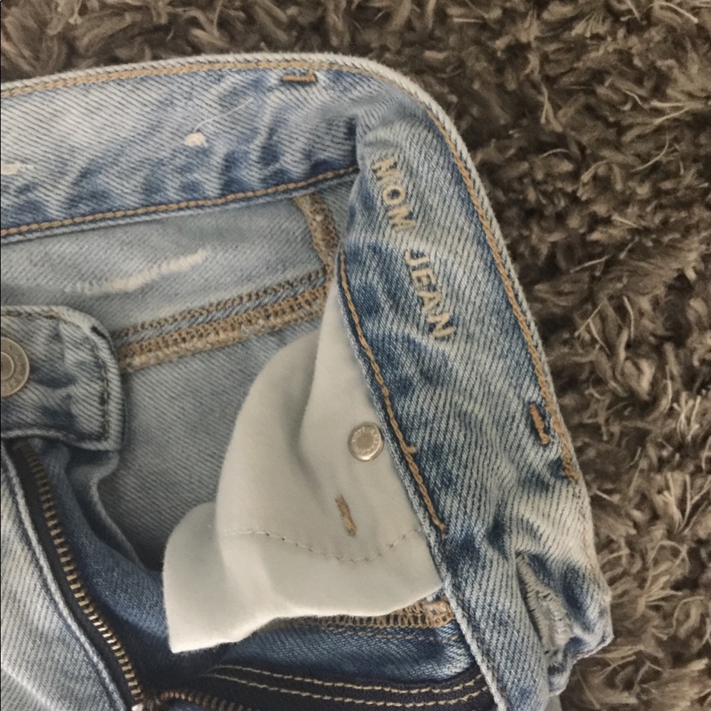 American Eagle Mom Jeans